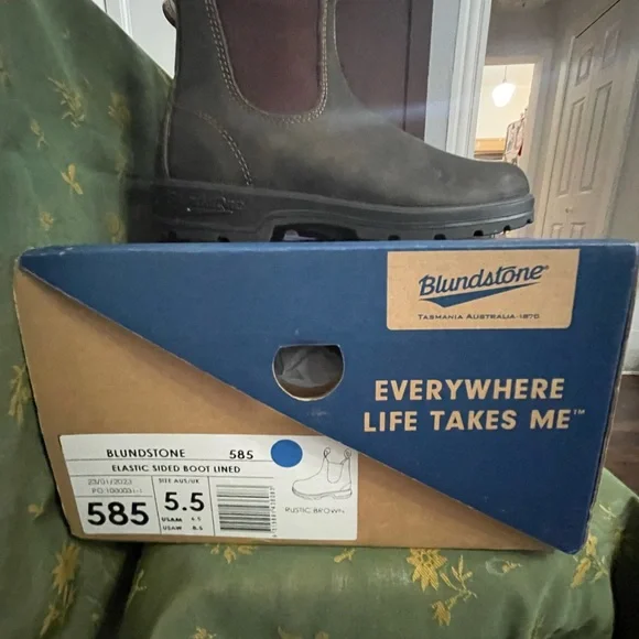 Women’s Classic Blundstone #585 - Picture 6 of 7